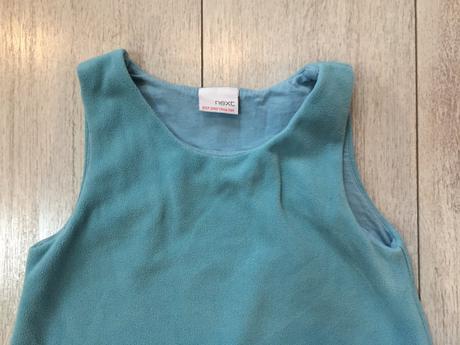 Dievcenska vesta 3-4 roky, next,104