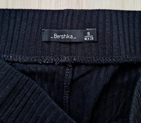 Nohavice bershka č.s, bershka,s