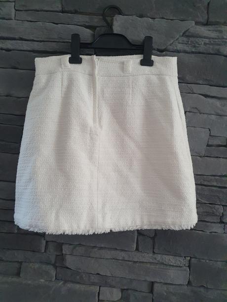 Sukňa buklé, orsay,38