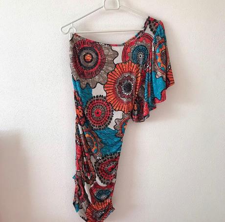 Vzorované elastické šaty, m