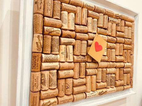 Nástenka - dekorácia z vínových korkov 2, 