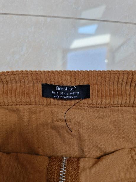 Menzestrova sukna bershka, bershka,s