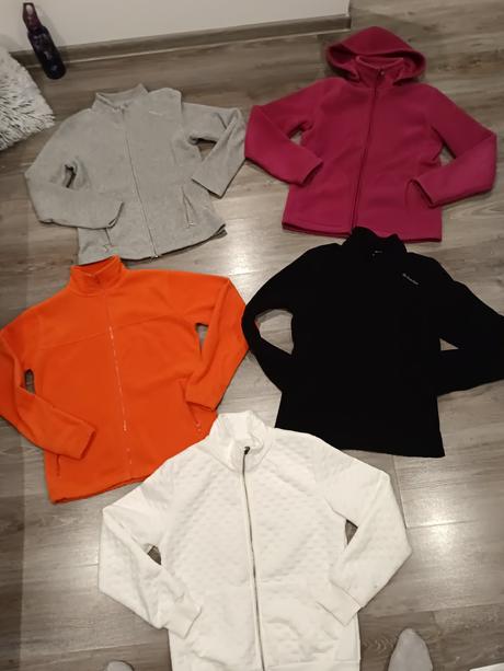 Mikiny veľkosť m, m