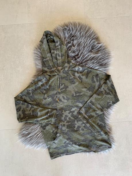 Maskáčová mikina, f&f,36