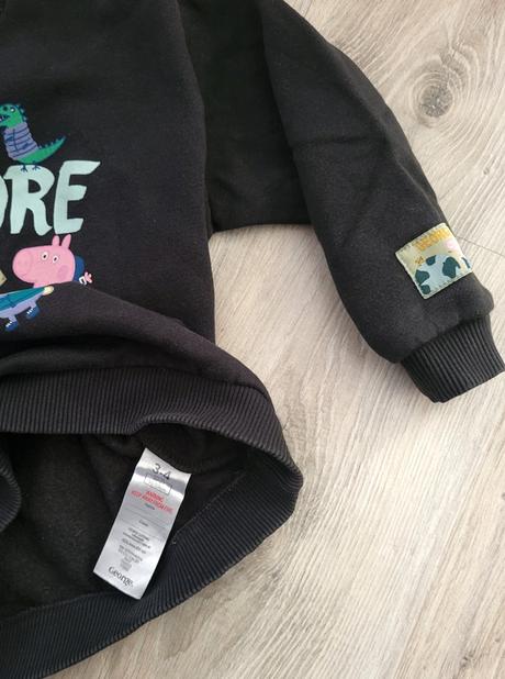 Mikina peppa pig na 3-4 roky, george,98