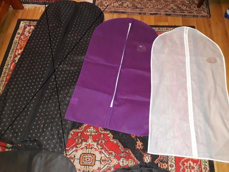 Ochranné obaly na oblečenie,