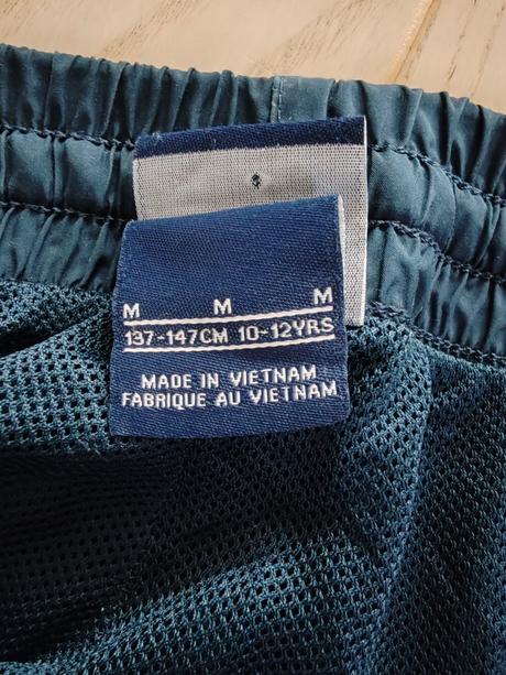 Chlapčenské tepláky, nike,140