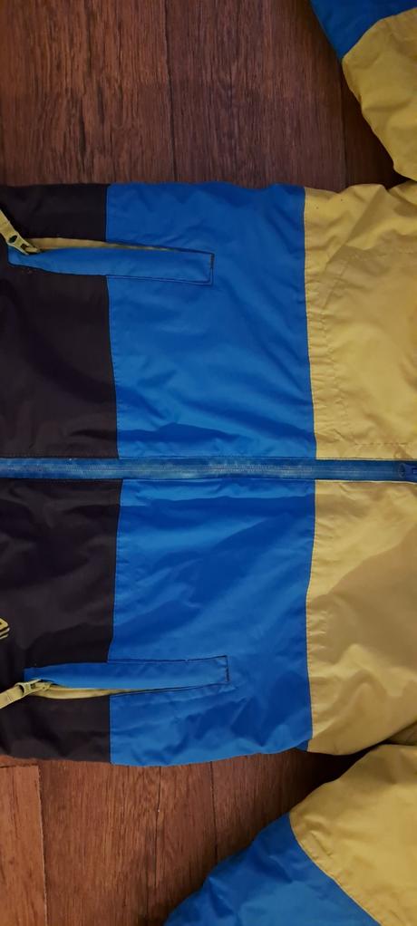 Zimna chlapcenska bunda, 152