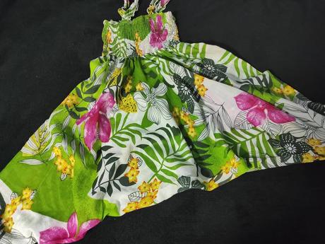 Háremový overal, 128