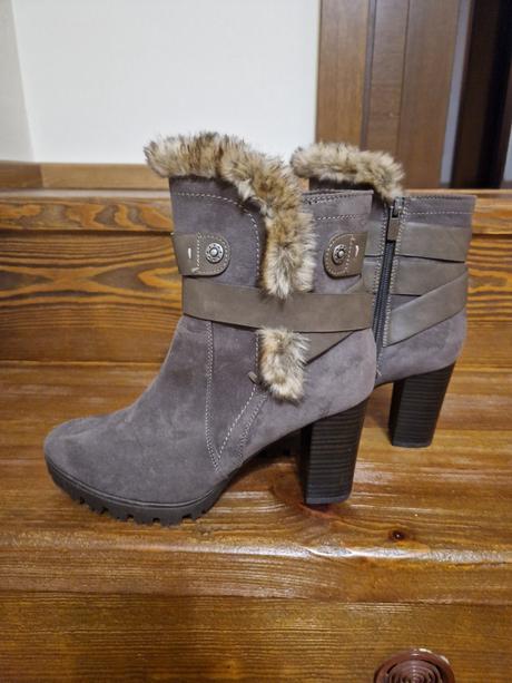 Dámske čižmičky, 39