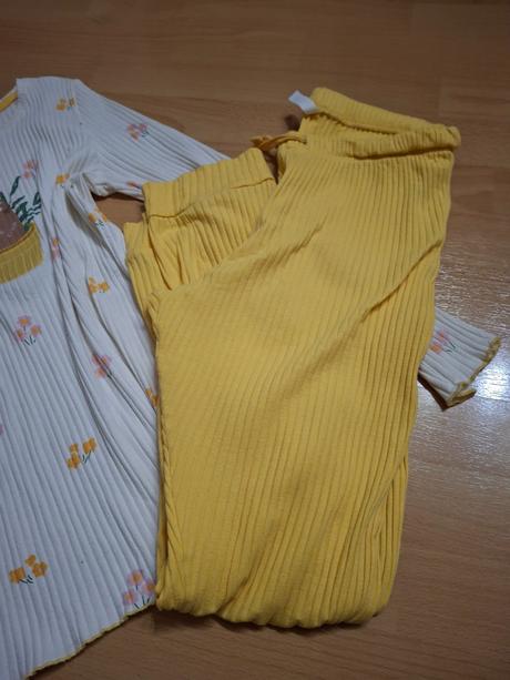 Pyžamo, reserved,164