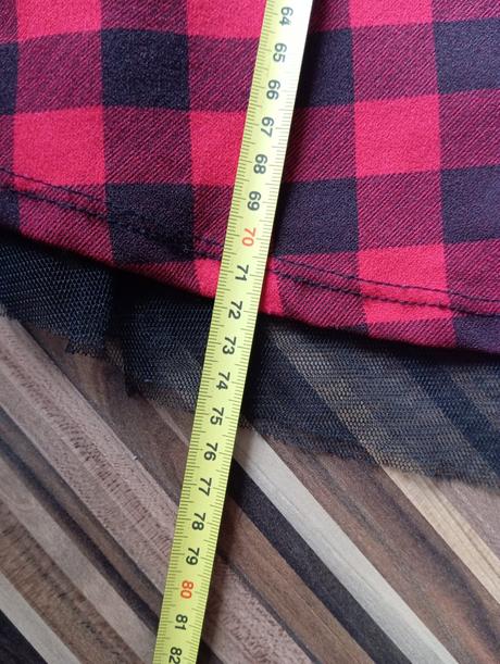 Šaty točivé,karované, 134