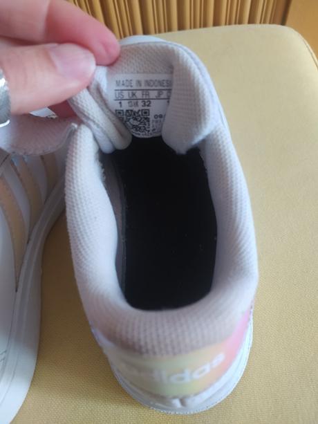 Adidas tenisky, adams,32