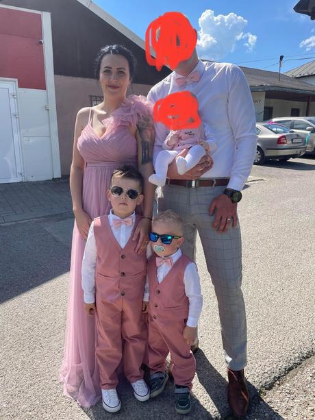 Spoločenské šaty, m