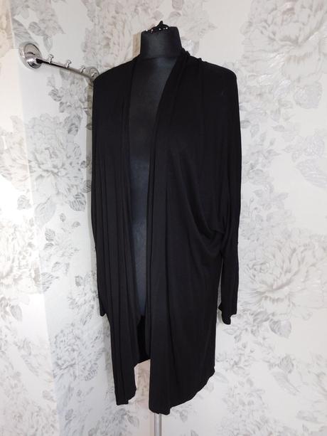 Kvalitny trendy kardigan bez zapinania, 40