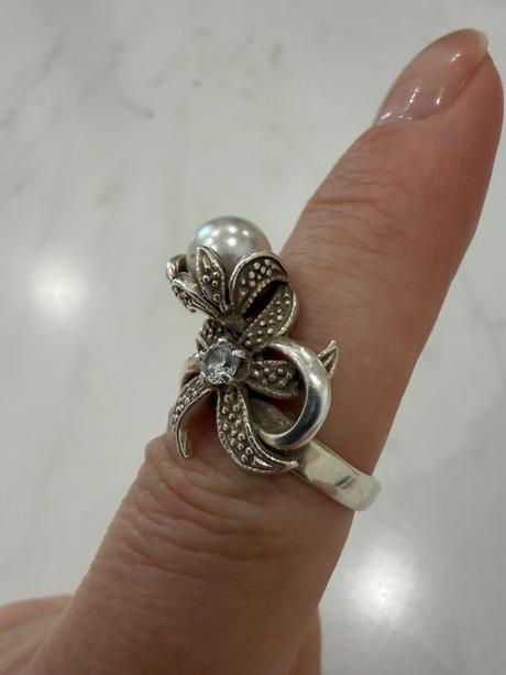 Vintage strieborny prsten,