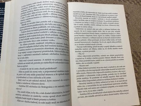 Storočný starček, ktorý vyliezol z okna a zmizol j,