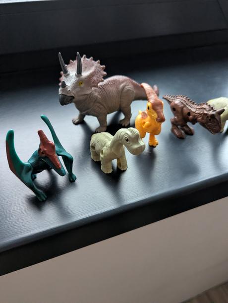 Hracky - dinosaury, 