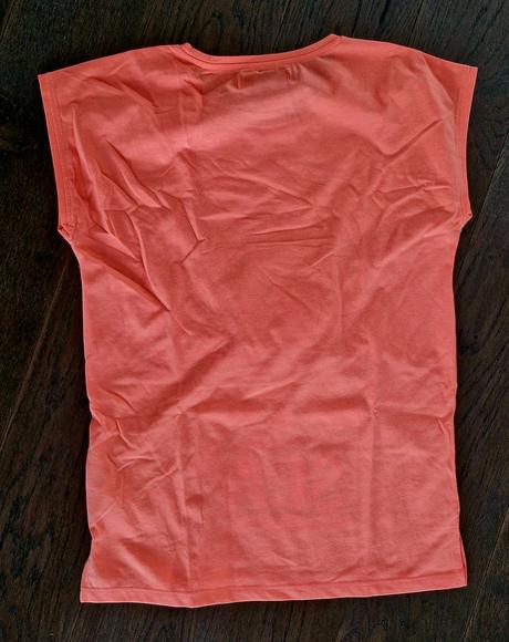 Prekrasne plazove predlzene tricko v.158/164, desigual,158