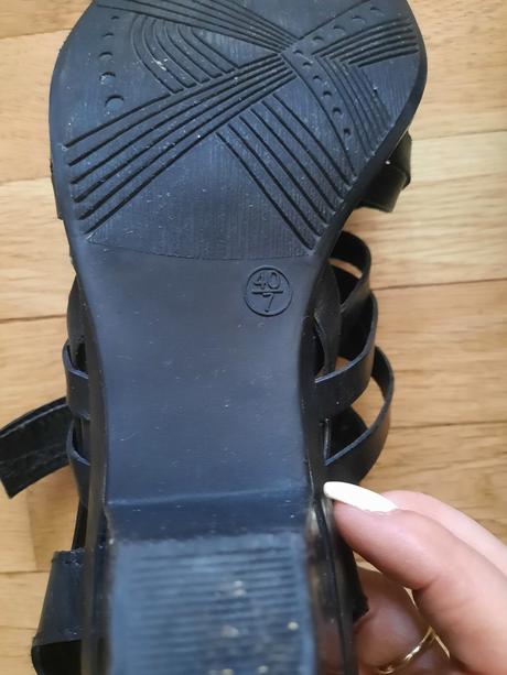 Dámske sandále, 40