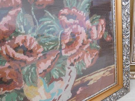 Obrazy vyšívané krížiková výšivka -v drevenom ráme, 