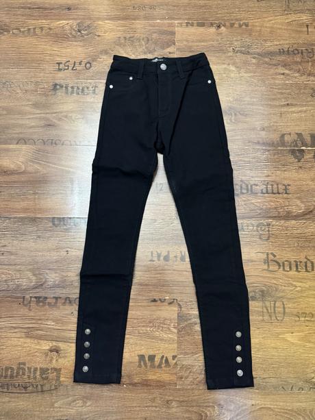 Čierne elastické nohavice, grace,134