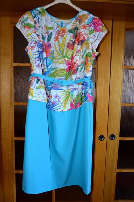 Exkluzívne dámske šaty, 40 - xxxl