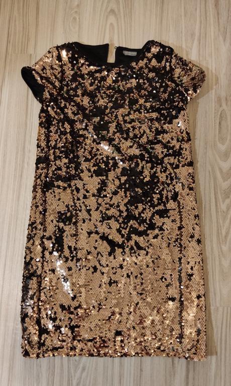 Šaty s flitrami, 164