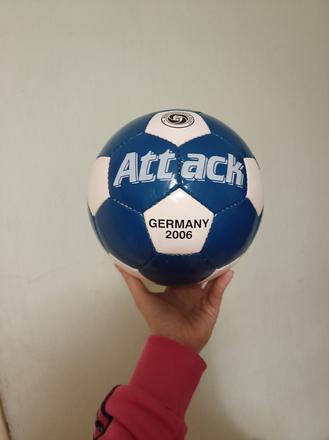 Futbalová lopta attack 2006, 