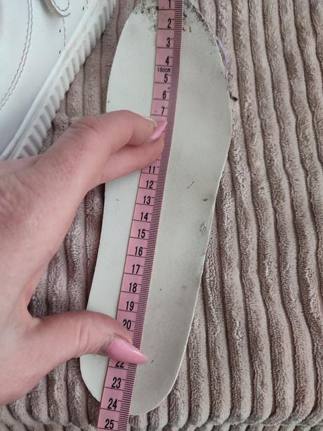 Botasky s metalickymi prvkami veľ. 36, 36