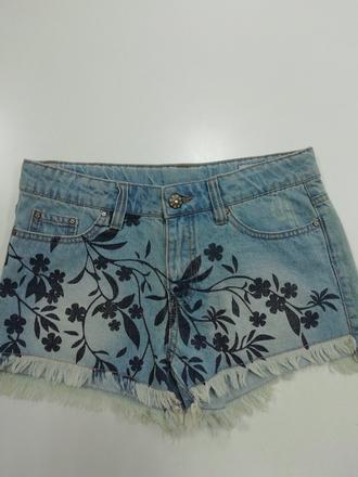 Rifľové kraťasy s kvetmi, ovs,158