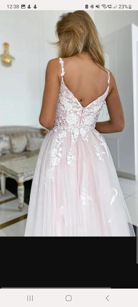 Dámske spoločenské/svadobné šaty, 38