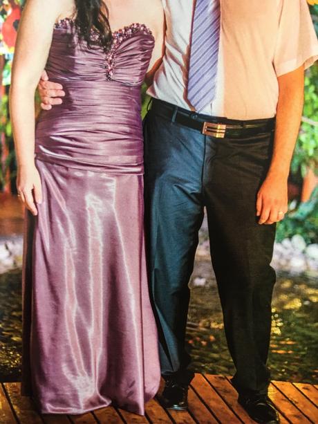 Spoločenské saty., 48