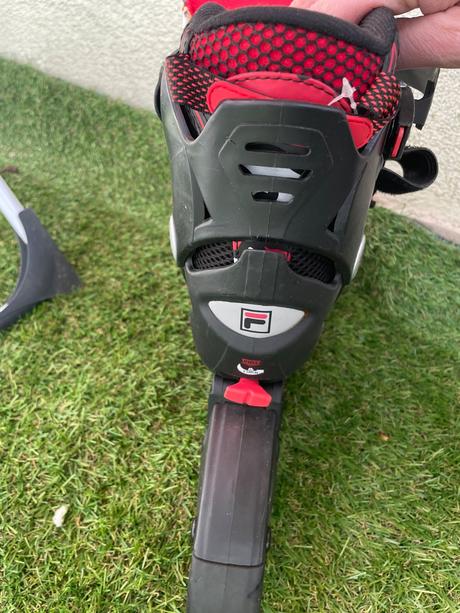 Kolieskové korčule -nastaviteľná veľkosť, fila,29