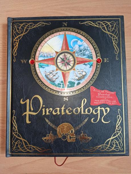 Pirateology alienology dragonology,