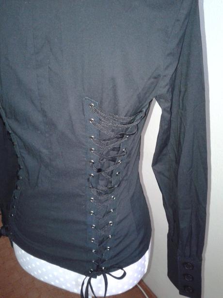 Čierna elastická blúzka so šnurovaním  mango, mango,s