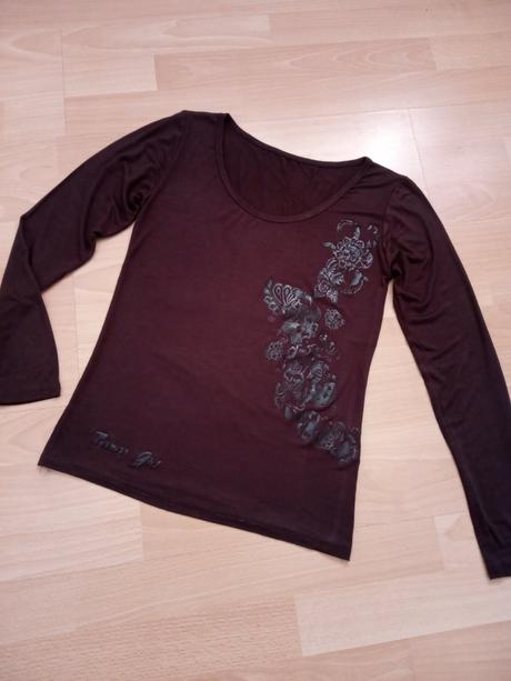 Tricko s kvetinovou potlačou, s