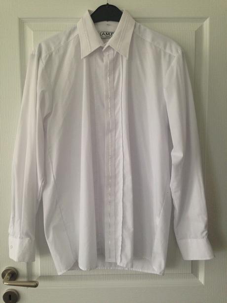 Svadobná košeľa, 39