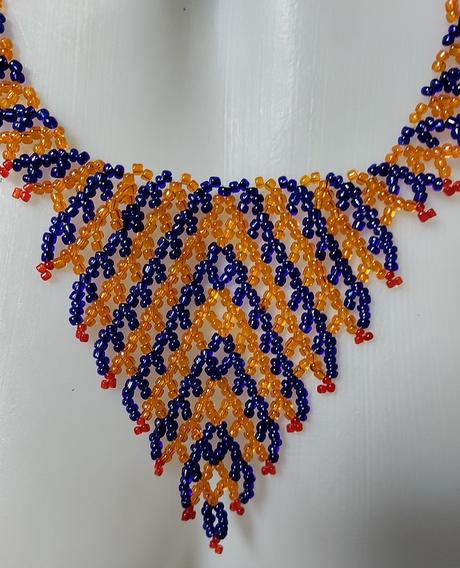 Mohutný retro náhrdelík,