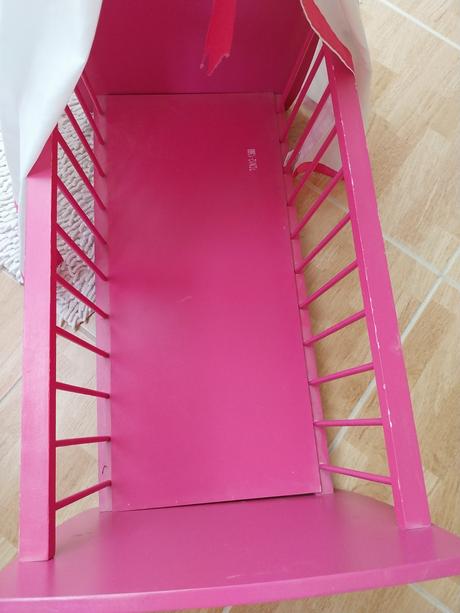 Postielka pre bábiku, 