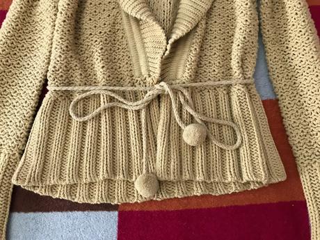 Sveter s gulickami na opasku, zn. mango - veľ. m, mango,m