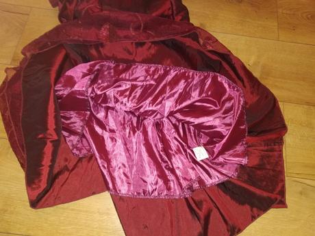 Eleganstné šaty, m