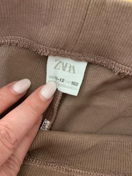 Leginy, zara,152