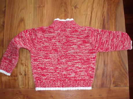 Zachovalý pulovrík, 98