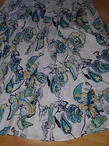 Farebna lanova sukna, 36