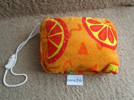 2452. osuška v taške,