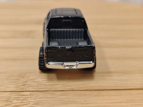Zberateľský model hot wheels 15 ford f-150 mattel,