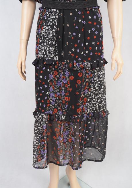 Kvalitné letné šaty, 48