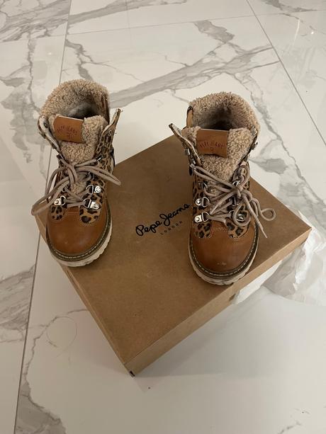 Kotnikove cizmy, pepe jeans,33