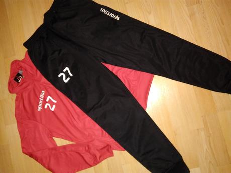 Tepláková športová súprava xs, 158